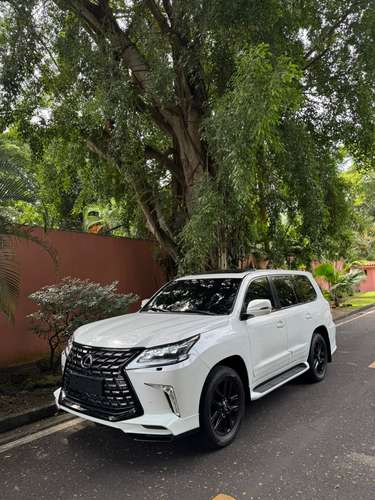 LEXUS LX $28,900