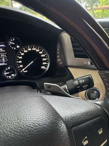 LEXUS LX $28,900 - Imagen 13