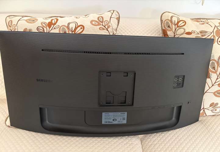 Monitor Samsung Curvo Viewfinity S6 - 34 Pulgadas - USB C