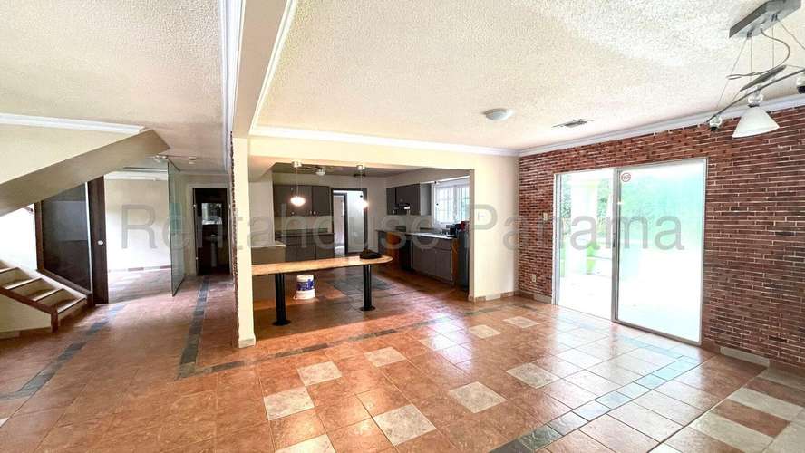 Alquiler casa en Ciudad del Saber, Clayton - jardín y terraza techada | uVIK-27-3163 - Imagen 16