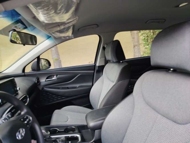 HYUNDAI SANTA FE 2019 AUTOMÁTICA ÚNICO DUEÑO NEGOCIABLE  - Imagen 4