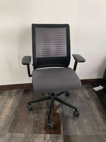 SILLA DE OFICINA ERGONÓMICA STEELCASE THINK 