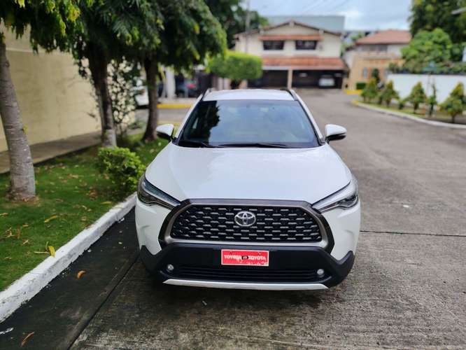 TOYOTA COROLLA CROSS 2023 AUTOMÁTICA SEMINUEVO NEGOCIABLE  - Imagen 2