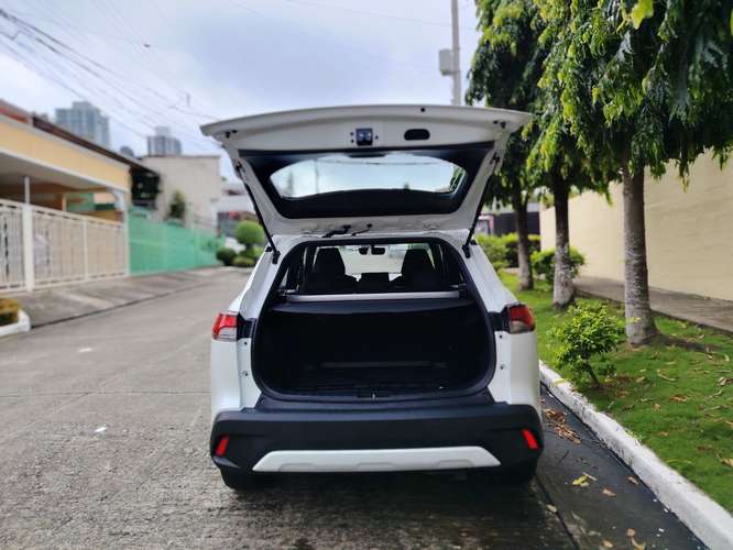 TOYOTA COROLLA CROSS 2023 AUTOMÁTICA SEMINUEVO NEGOCIABLE  - Imagen 12