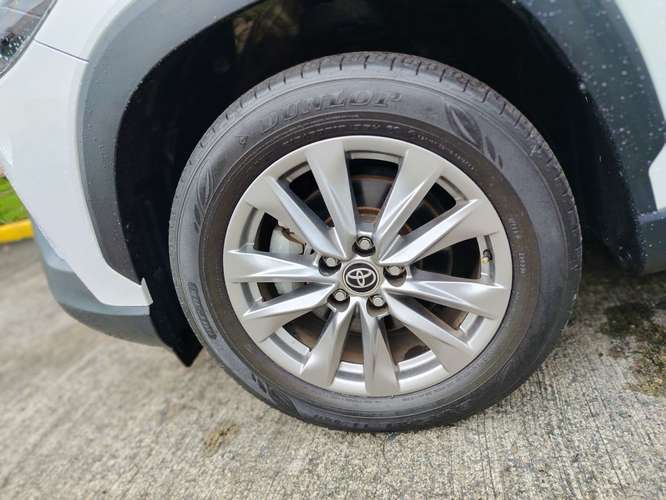 TOYOTA COROLLA CROSS 2023 AUTOMÁTICA SEMINUEVO NEGOCIABLE  - Imagen 11