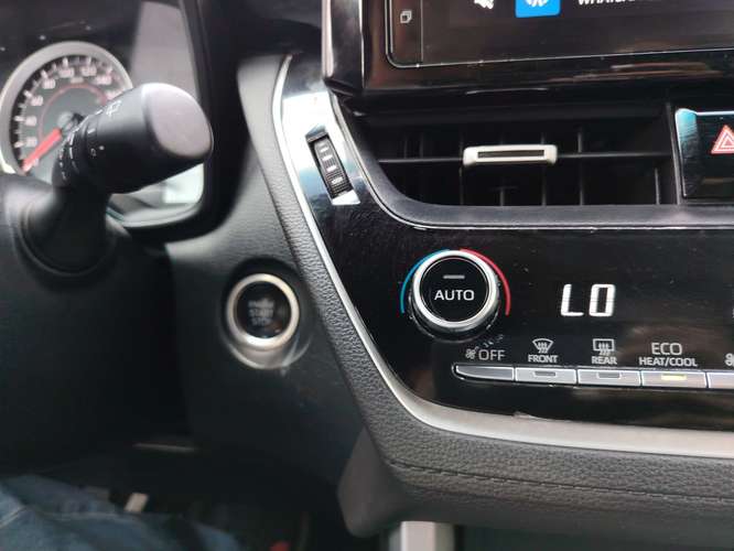 TOYOTA COROLLA CROSS 2023 AUTOMÁTICA SEMINUEVO NEGOCIABLE  - Imagen 15