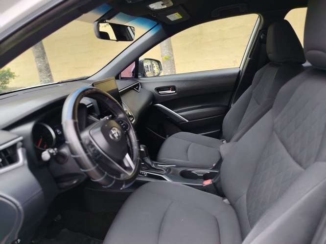 TOYOTA COROLLA CROSS 2023 AUTOMÁTICA SEMINUEVO NEGOCIABLE  - Imagen 6