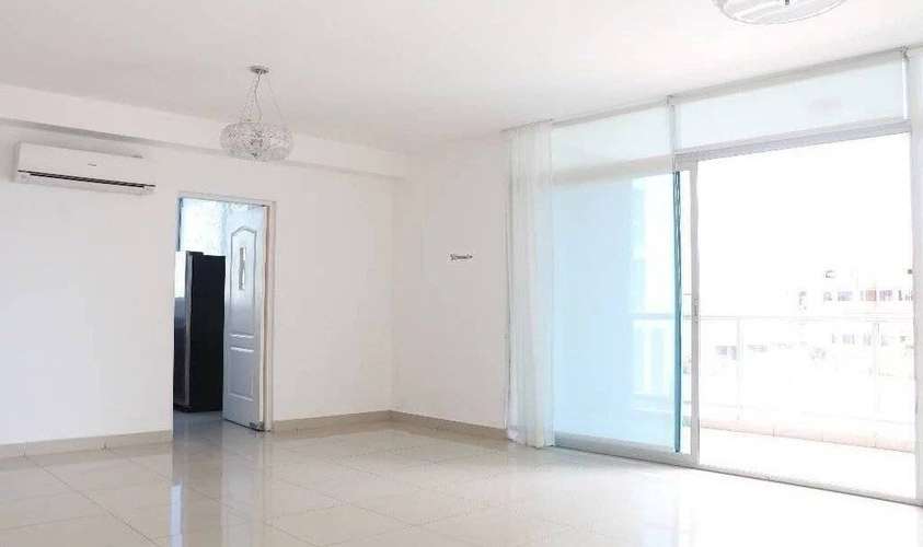 . Apartamento en El Cangrejo I con Balcón y ubicación Insuperable - Imagen 3