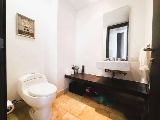 Apartamento amueblado de 1 dormitorio en Punta Pacífica con vista al mar, 102 mts