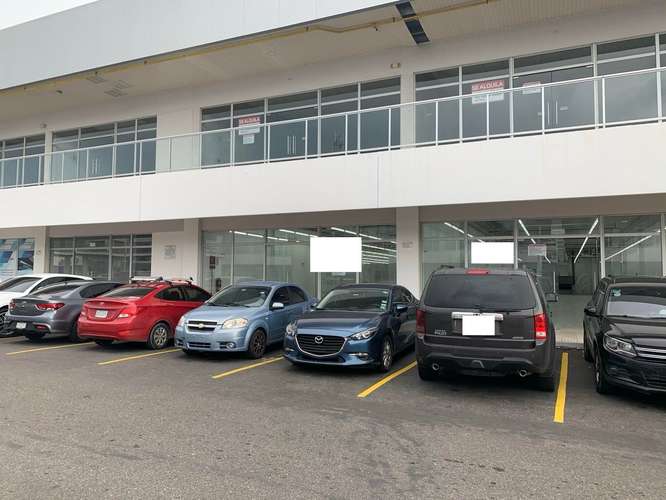 Alquiler local comercial en Plaza Costa Sur, Costa Sur - flujo de clientes | uVIK-26-4918 - Imagen 18