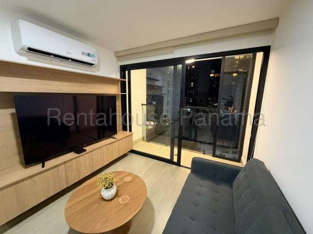 Alquiler de apartamento amoblado en Armonía, Bella Vista *