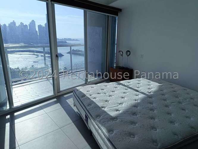 Alquiler de apartamento amoblado en Ph Yacht Club 27MVCH3174