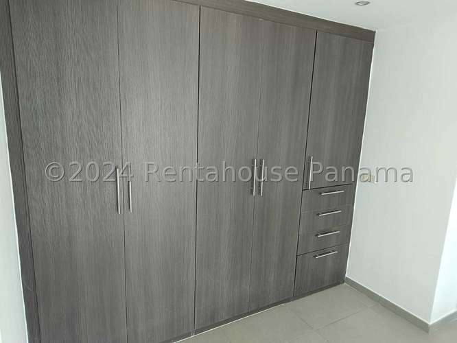 Alquiler de apartamento amoblado en Ph Yacht Club 27MVCH3174