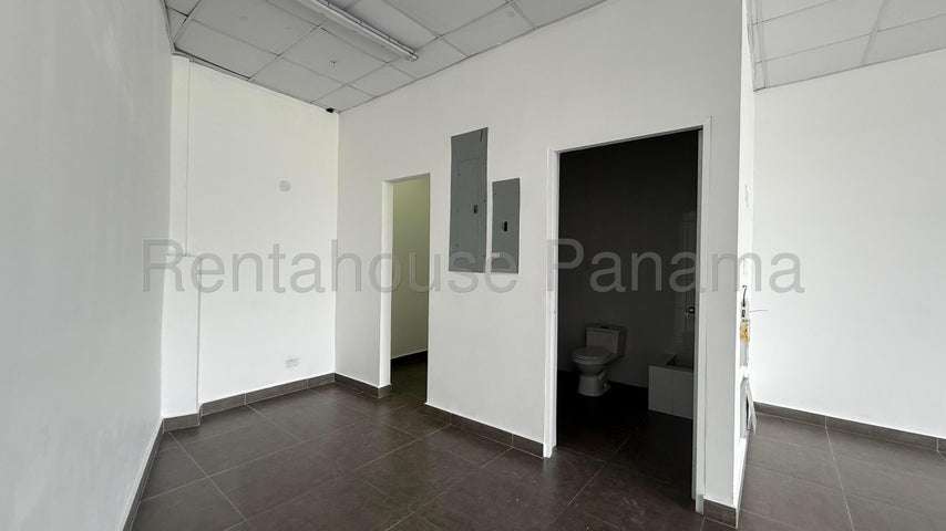 ALQUILER DE LOCAL COMERCIAL EN GOLF PARK, BRISAS DEL GOLF 26ML8842 - Imagen 2