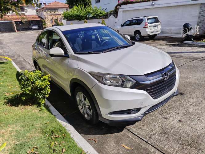 HONDA HRV 2016 AUTOMÁTICA ÚNICO DUEÑO NEGOCIABLE  - Imagen 3