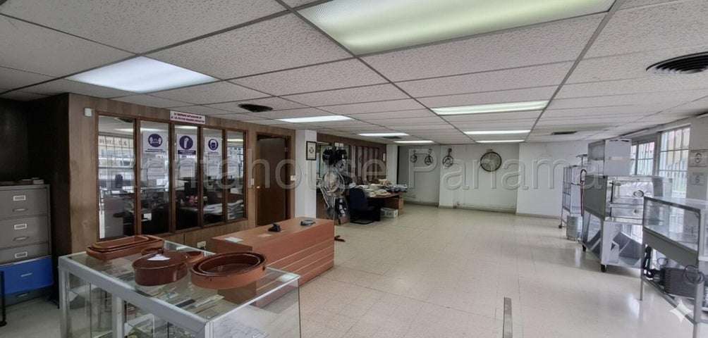 ALQUILER LOCAL COMERCIAL EN SAVANA, CALIDONIA 26ML2816 - Imagen 16
