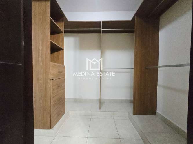 ALQUILO TOWNHOUSE  EMBASSY CLUB, CLAYTON  326 m²  3 RECÁMARAS  JARDÍN - Imagen 7