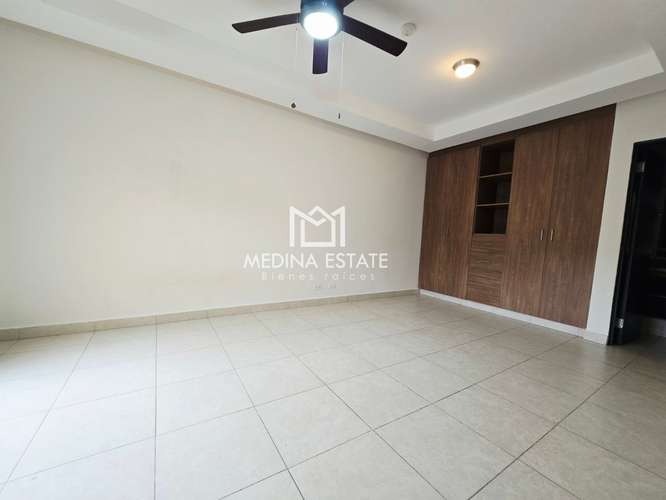 ALQUILO TOWNHOUSE  EMBASSY CLUB, CLAYTON  326 m²  3 RECÁMARAS  JARDÍN - Imagen 12