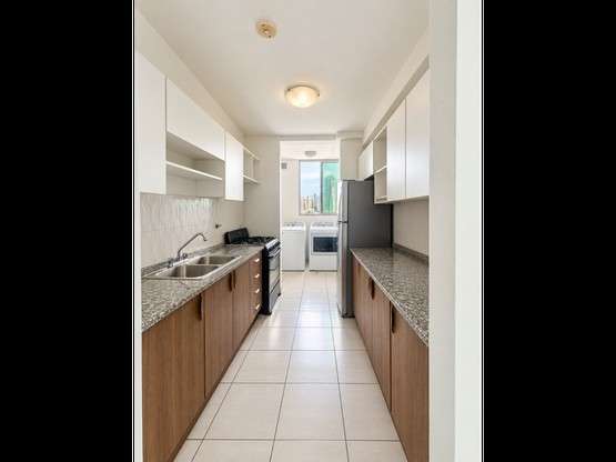 Alquiler de Apartamento Línea Blanca Ph Trinity Tower, El Carmen