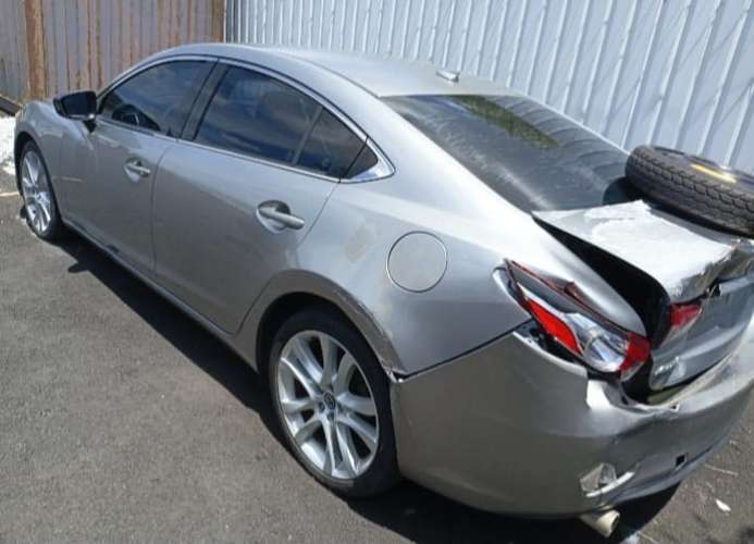 2015 MAZDA 6 POR PIEZAS