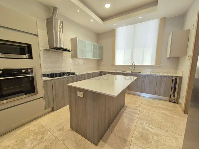 Apartamento en Alquiler en Punta Pacifica Mv