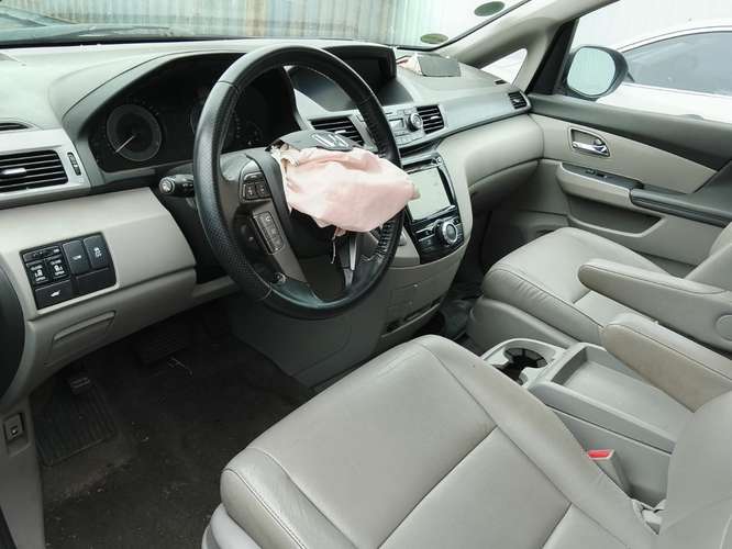 2014 HONDA ODYSSEY POR PIEZAS  - Imagen 2