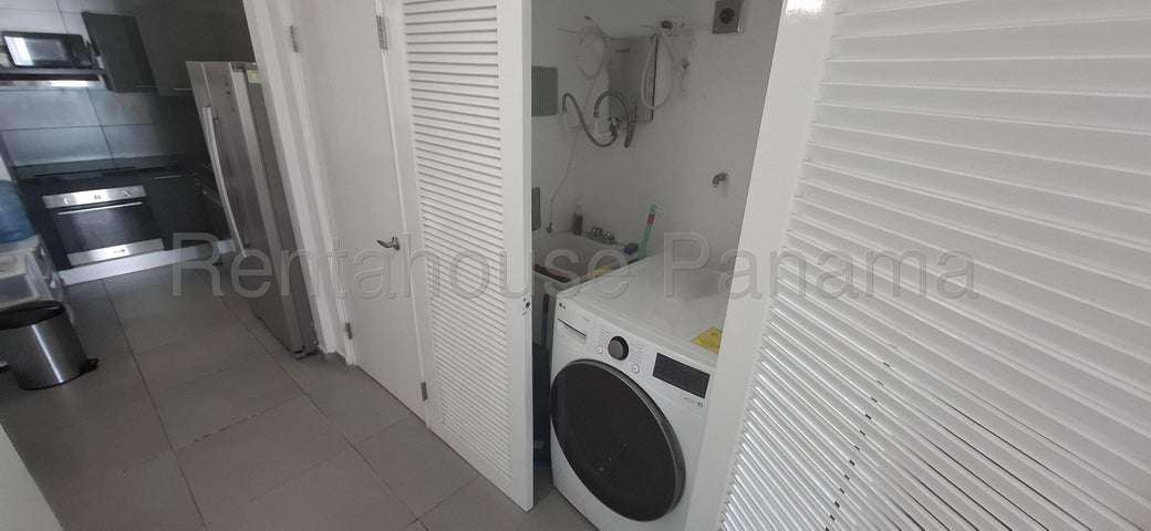 VENTA DE APARTAMENTO AMOBLADO EN YACHT CLUB, AV. BALBOA 26ML5857 - Imagen 9