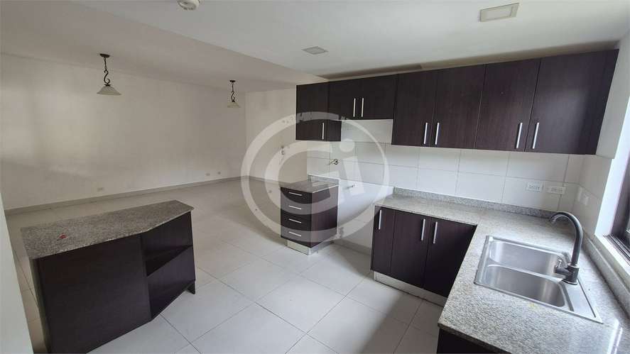 Venta Casa Reposeída Bancaria de 236.90 m² en PH Woodlands - Imagen 8