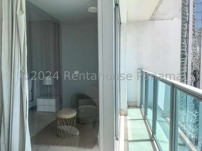 Alquiler de Apartamento en avenida Balboa 26MGO90