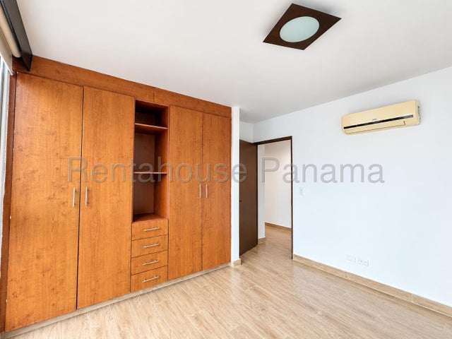 Alquiler de apartamento en Marina Plaza, San Francisco *