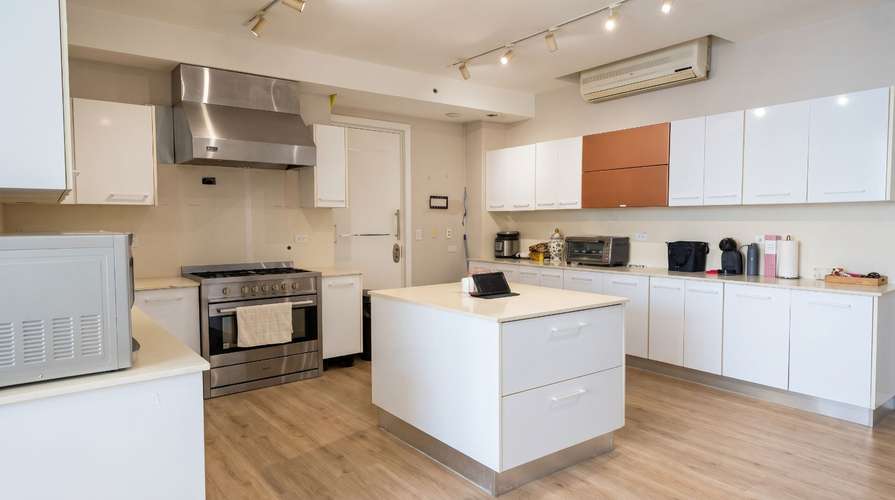 PUNTA PACIFICA I 628 M² I TERRA PRIVADA CON JACUZZI + 4 PARKING 