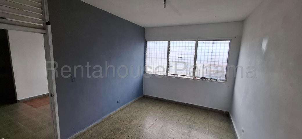 ALQUILER APARTAMENTO VACIO RIO ABAJO 27ML2622