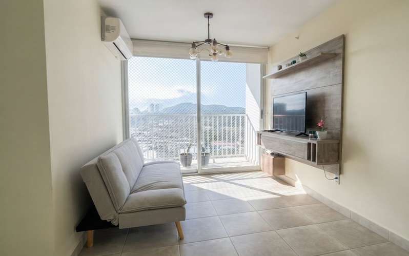 Apartamento en Parque Lefevre I amoblado I 2 Rec I con balcón y vista a la ciudad