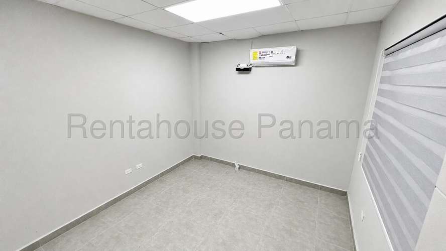 J2258GRR Alquiler de Galera en Cristobal  - Imagen 2