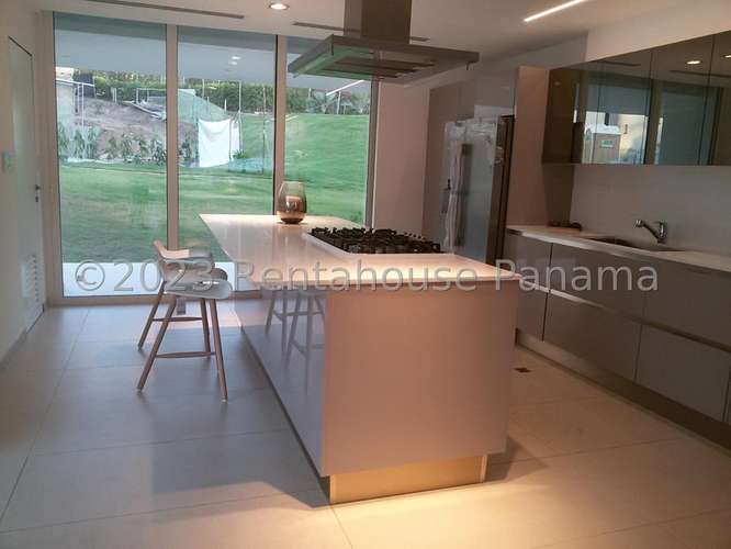 Townhouse En Alquiler En Clayton YM - Imagen 4