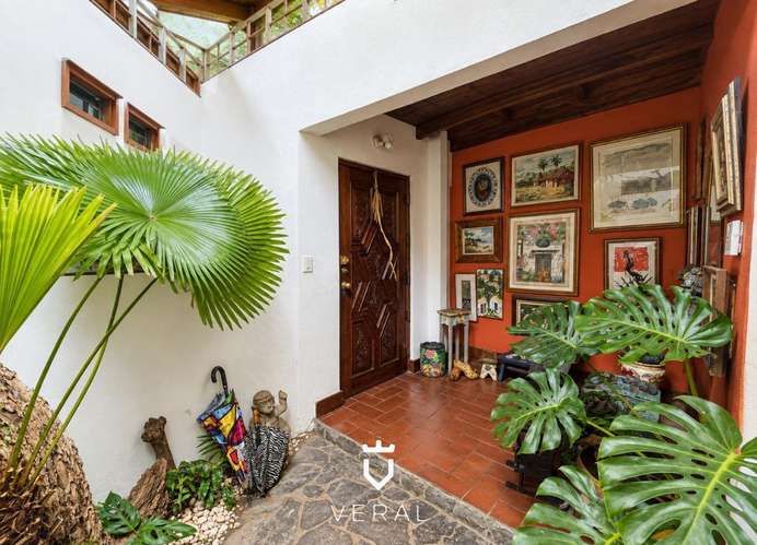 Venta de Casa en Los Ángeles, Betania | 1,208 m² de Terreno | 2 Residencias, Sauna y Terraza (PD) - Imagen 2