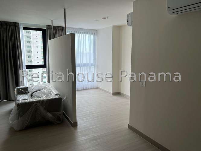 Apartamento en Alquiler en Costa del Este. PH ARCADIA. 27LDC3169