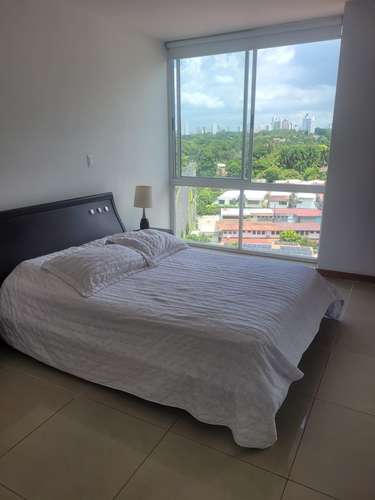 PH Bahía del Golf: apartamento amueblado de 98 m² con balcón y vista a las montañas en Coco del Mar - Imagen 3