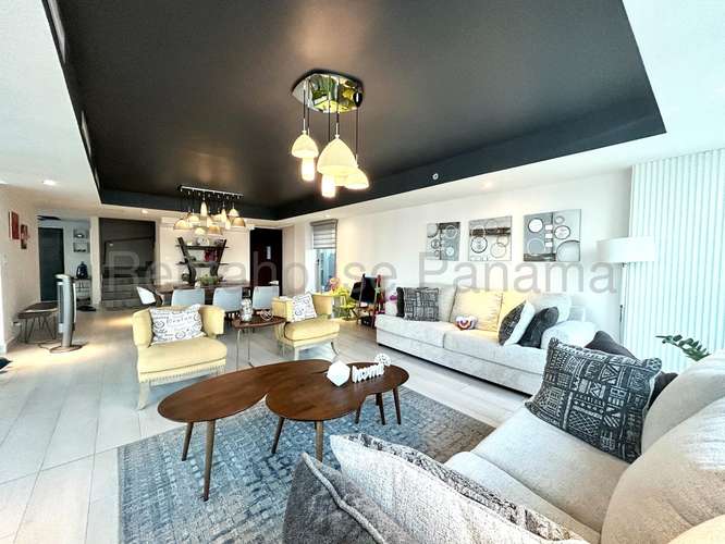 Apartamento en Alquiler en Bella Vista Mv