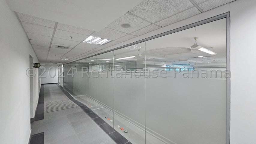 Alquiler de Oficinas en Costa del Este,  Lujosas y Exclusivas  27LGG3093 - Imagen 4