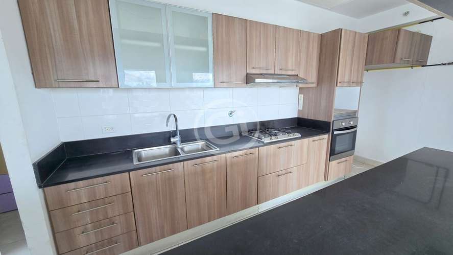 Venta PentHouse Diamond Tower San Francisco. Remate - Imagen 9