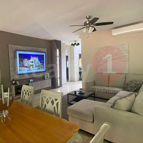 CASA EN ALQUILER EN CLAYTON – PH CLAYTON VILLAGE – 350 M² – PISCINA PRIVADA, AMPLIO PATIO Y TERRAZA TECHADA - Imagen 4