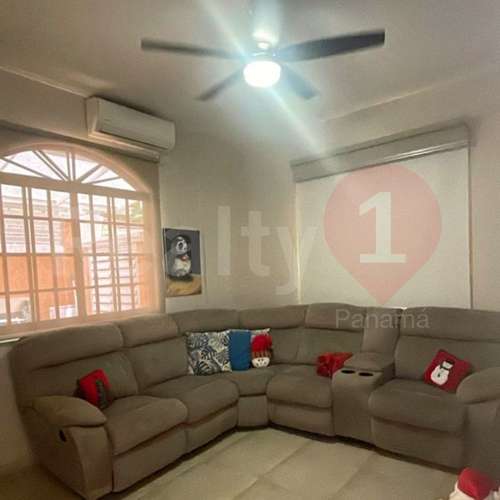 CASA EN ALQUILER EN CLAYTON – PH CLAYTON VILLAGE – 350 M² – PISCINA PRIVADA, AMPLIO PATIO Y TERRAZA TECHADA - Imagen 3
