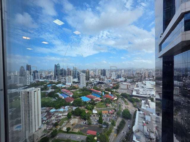 Venta de Oficina Amoblada en Punta Pacifica, Lista para Ocupar 27LGG975 - Imagen 4