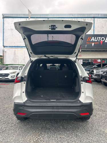 TOYOTA YARIS CROSS AÑO 2024 AUTOMÁTICO 