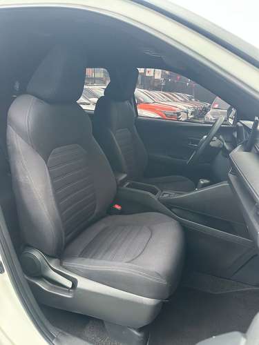 TOYOTA YARIS CROSS AÑO 2024 AUTOMÁTICO 