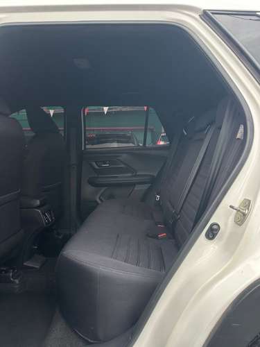 TOYOTA YARIS CROSS AÑO 2024 AUTOMÁTICO 