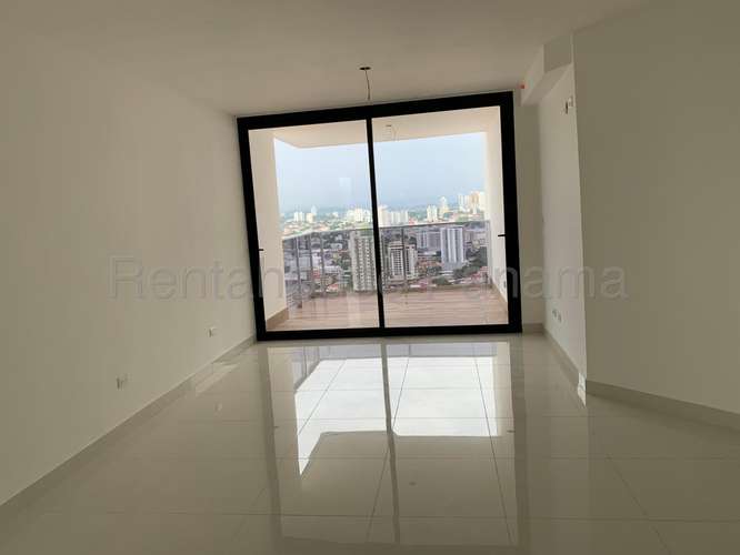Alquiler de Apartamento en El Cangrejo 27-3128CM