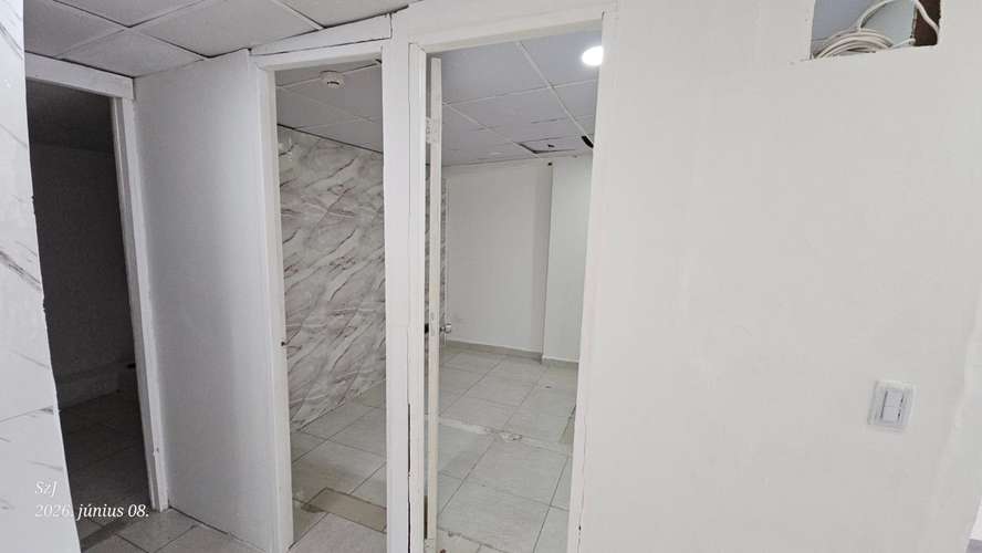 Alquiler de Local comercial en Vía Porras, 65m2 - Imagen 11