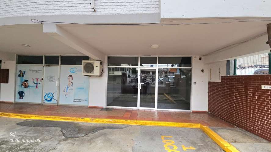 Alquiler de Local comercial en Vía Porras, 65m2 - Imagen 3